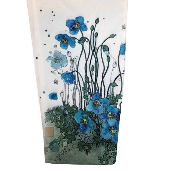 Top and Bottom Outfit with Floral Print in Cream/Blue/Green Women’s Large - Picture 9 of 13